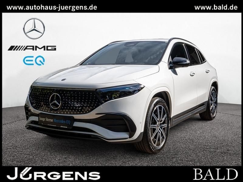 Polarweiß Gebraucht 2024 Mercedes EQA300 AMG SUV | 42.290 € (Teuer) - Bild 1/4