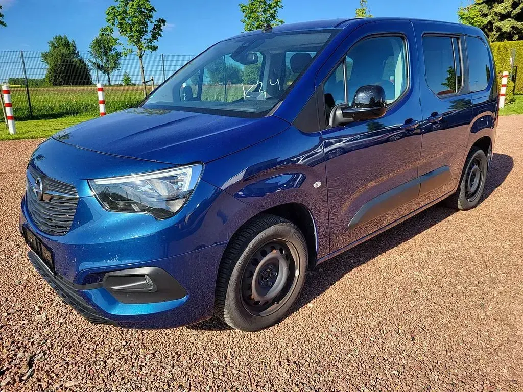 Gebraucht Opel Combo Life Elegance 131 PS (96 kW) 2022 Ozean blau Van / Kleinbus
