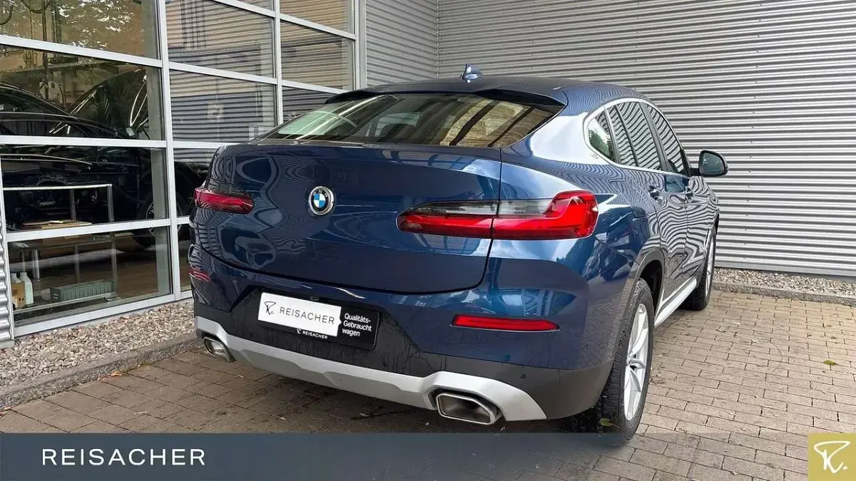 Gebraucht BMW X4 Performance 184 PS (135 kW) 2025 Blau SUV