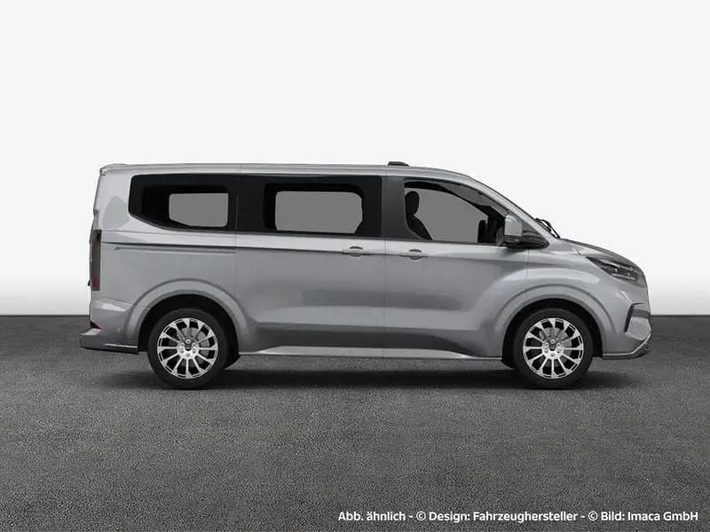 Neu Ford Tourneo Custom Nugget 150 PS (110 kW) 2025 Silber Van