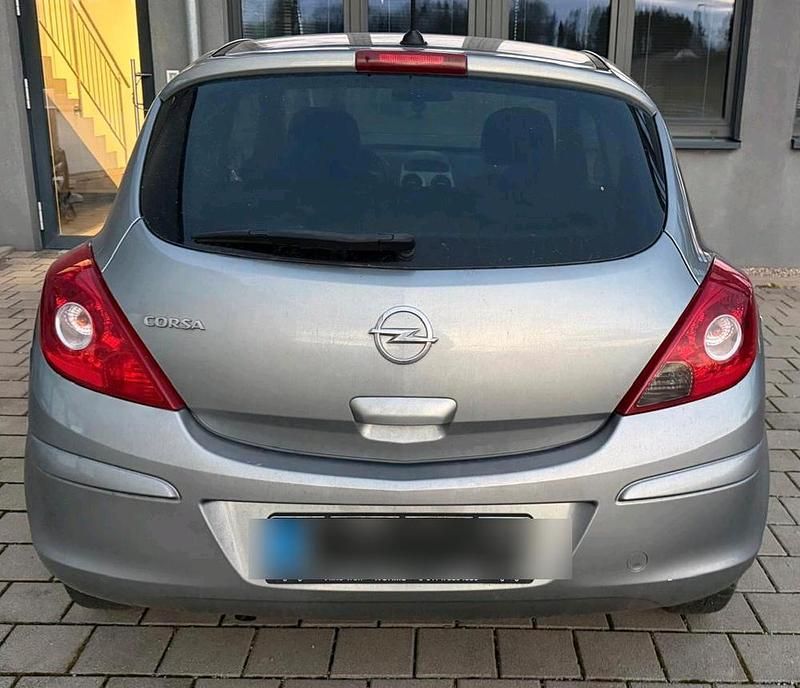 Gebraucht Opel Corsa 64 PS (47 kW) 2011 Grau Limousine
