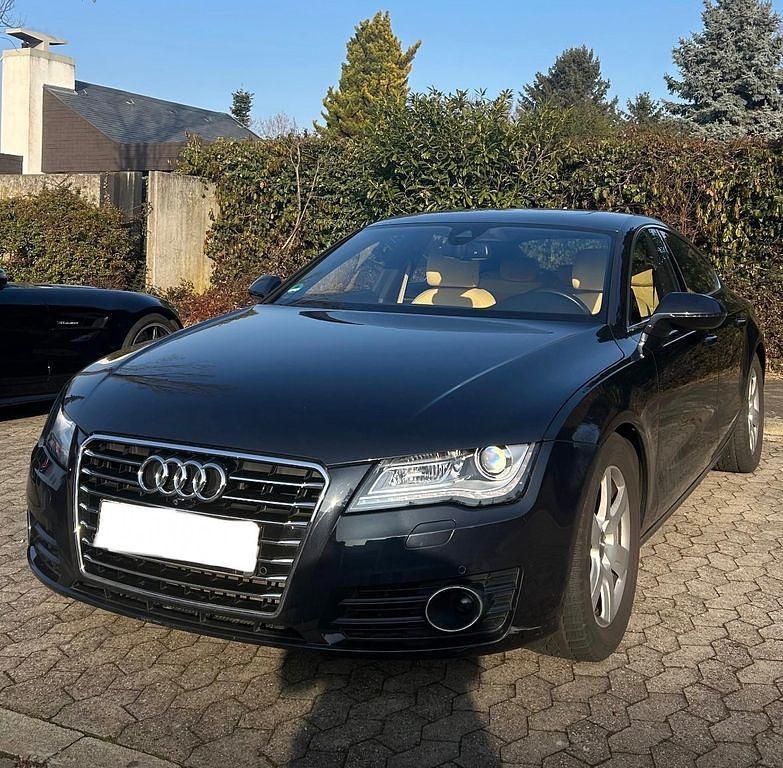 Gebraucht Audi A7 Ambiente 300 PS (220 kW) 2012 Blau Limousine