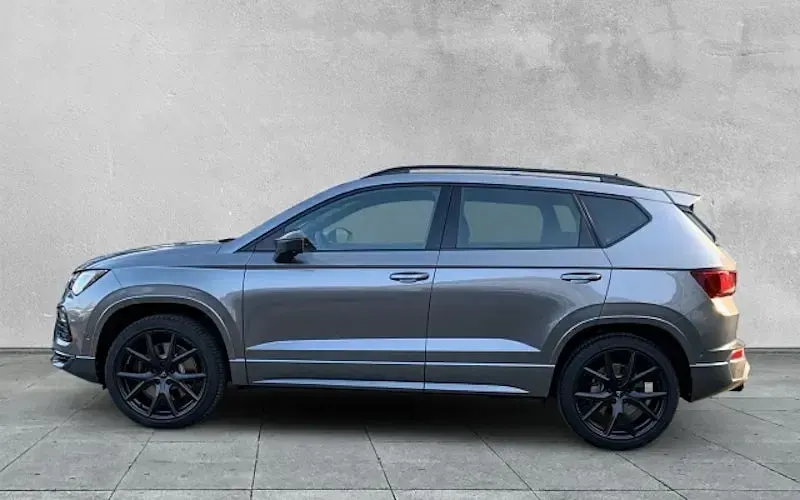 Neu Cupra Ateca 300 PS (220 kW) 2026 Grau SUV