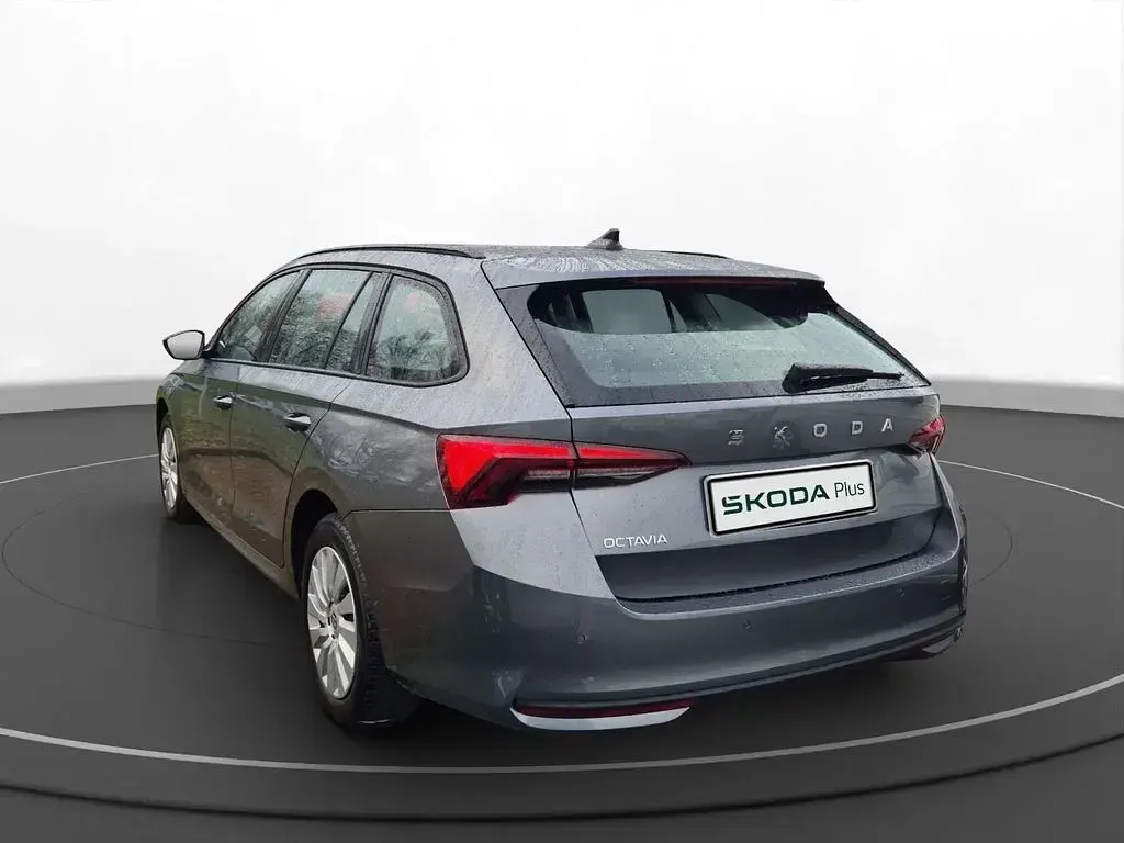 Usata Skoda Octavia Essence 116 CV (85 kW) 2025 Grigio Station wagon