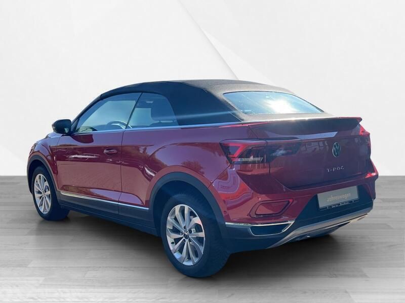 Gebraucht VW T-Roc Cabriolet Active 150 PS (110 kW) 2023 Andere farbe Cabrio