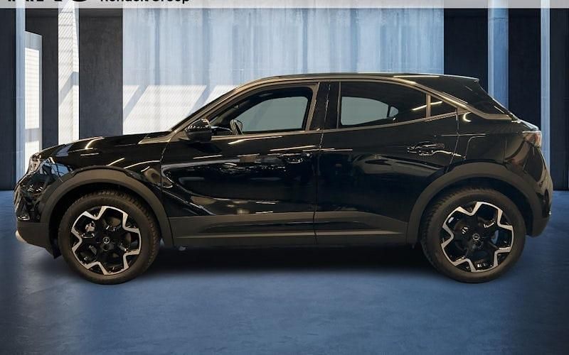 Gebraucht Opel Mokka-e Ultimate 100 kW (136 PS) 2023 Diamant schwarz/karbon schwarz SUV
