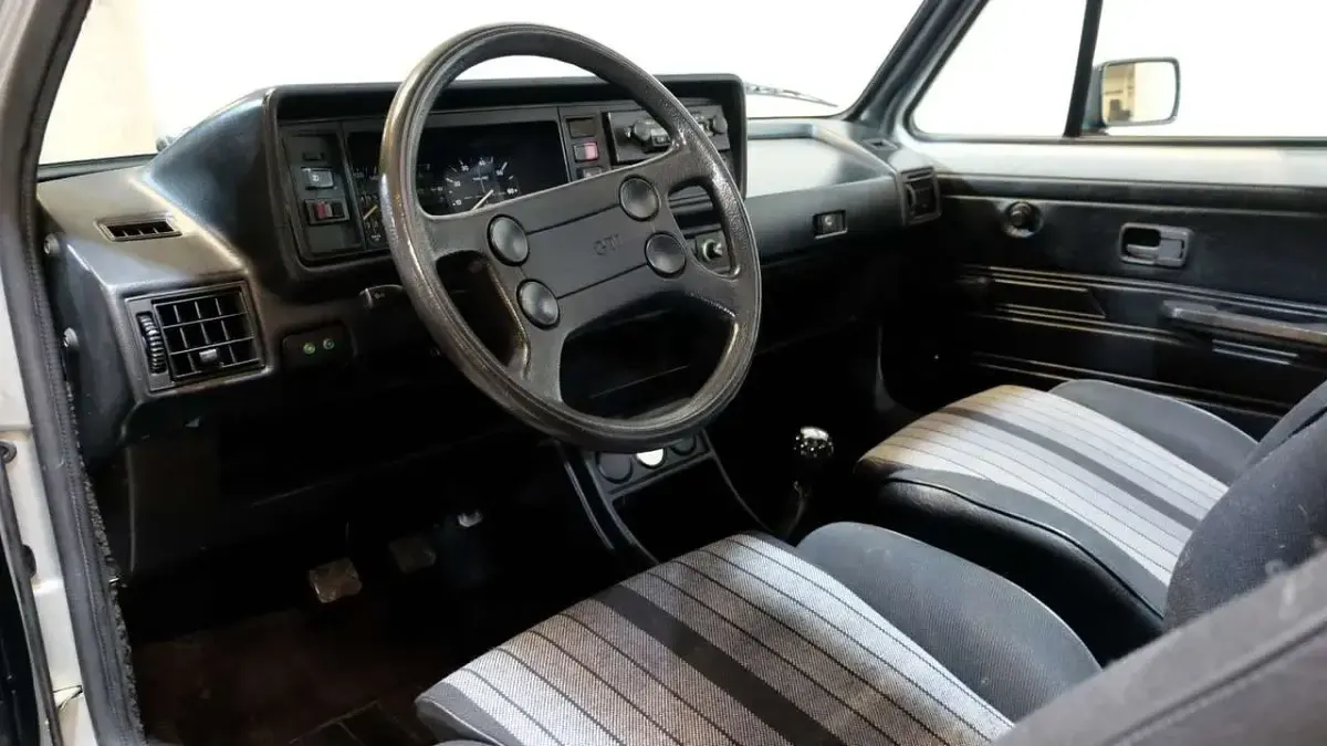 Gebraucht VW Golf GTI 111 PS (81 kW) 1981 Silber Coupé