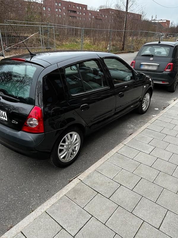 Gebraucht Renault Clio II 2004 Kleinwagen