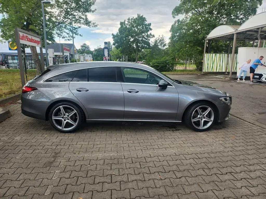 Gebraucht Mercedes CLA200 150 PS (110 kW) 2023 Grau Coupé