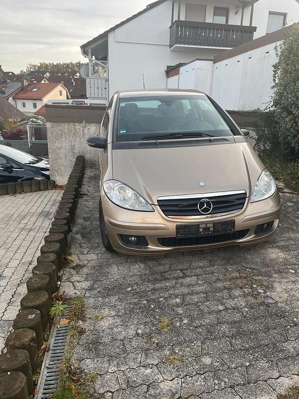 Gold Gebraucht 2007 Mercedes A150 Kleinwagen | 800 € (Superpreis) - Bild 1/4