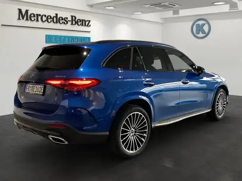 Gebraucht Mercedes GLC300de AMG 197 PS (144 kW) 2025 Blau SUV