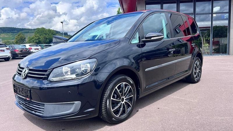 Schwarz Gebraucht 2012 VW Touran Trendline Van / Kleinbus | 6.900 € (Guter Preis) - Bild 1/4