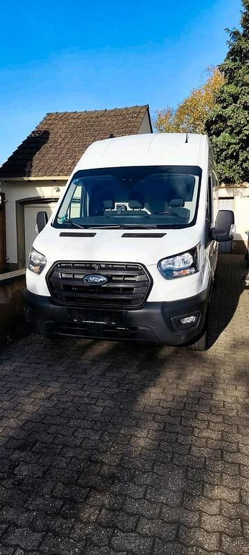 Gebraucht Ford Transit 131 PS (96 kW) 2023 Weiß Van / Kleinbus