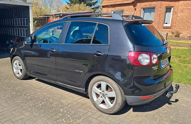 Gebraucht VW Golf Plus Cross Trendline 105 PS (77 kW) 2008 Schwarz Van / Kleinbus