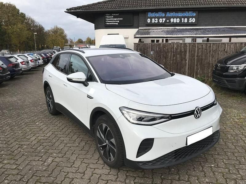 Weiß Gebraucht 2022 VW ID.4 Pure SUV | 19.999 € (Superpreis) - Bild 1/4