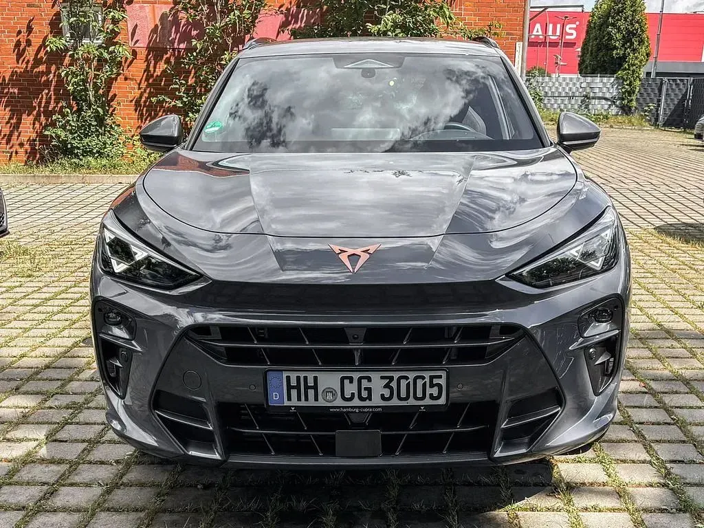Gebraucht Cupra Terramar 204 PS (150 kW) 2026 Graphene grau SUV
