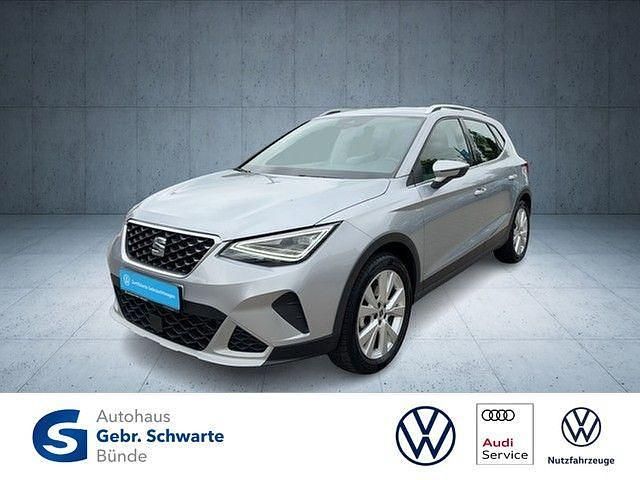 Silber Gebraucht 2023 Seat Arona Xperience SUV | 20.440 € (Fairer Preis) - Bild 1/4