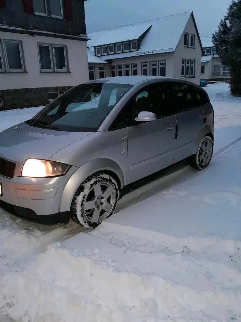 Gebraucht Audi A2 75 PS (55 kW) 2001 Silber Kleinwagen
