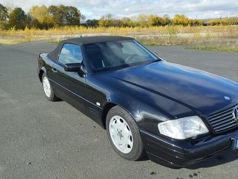 Gebraucht Mercedes SL320 231 PS (169 kW) 1998 Schwarz Cabrio
