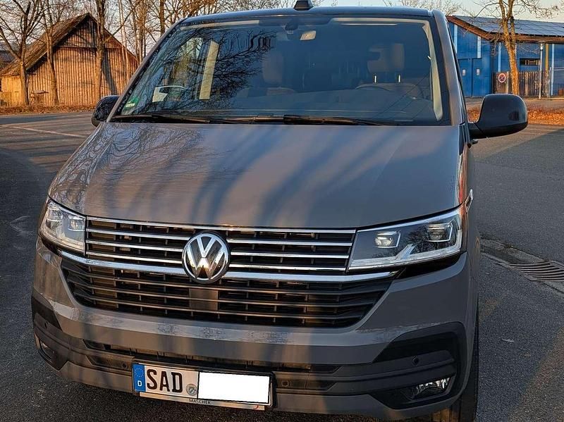 Second-hand VW Multivan Comfortline 150 CP (110 kW) 2020 Gri Monovolum