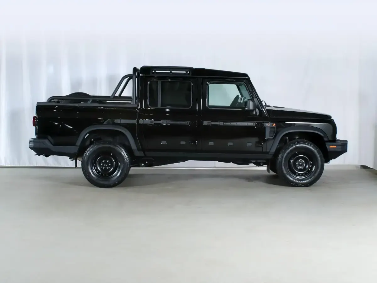 Gebraucht Ineos Grenadier 249 PS (183 kW) 2026 Inky black (solid) (schwarz) SUV
