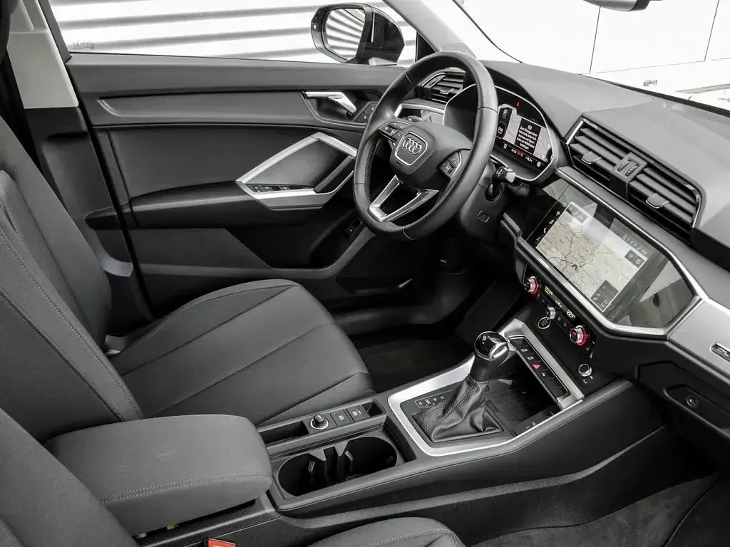 Gebraucht Audi Q3 S-Line 245 PS (180 kW) 2021 Mythosschwarz metallic SUV
