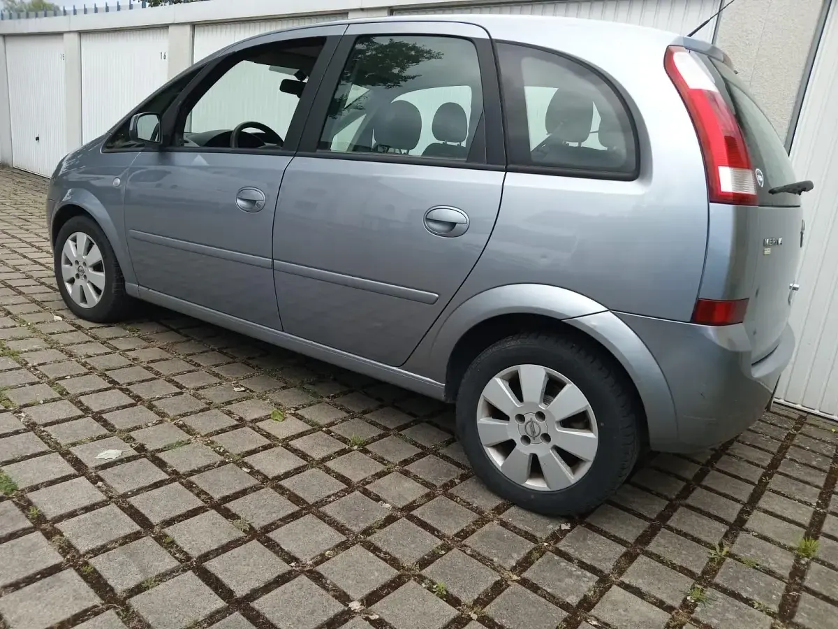 Gebraucht Opel Meriva 101 PS (74 kW) 2004 Grau Van / Kleinbus
