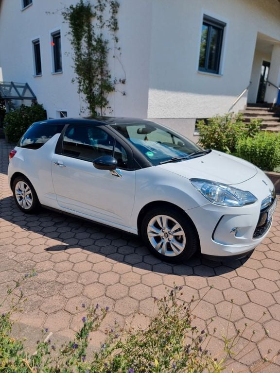 Weiß Gebraucht 2010 Citroën DS3 Kleinwagen | 6.500 € (Teuer) - Bild 1/4