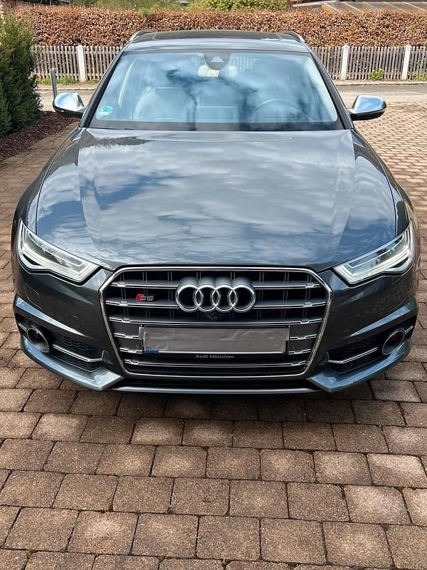 Grau Gebraucht 2017 Audi S6 Design Kombi | 38.700 € (Fairer Preis) - Bild 1/4