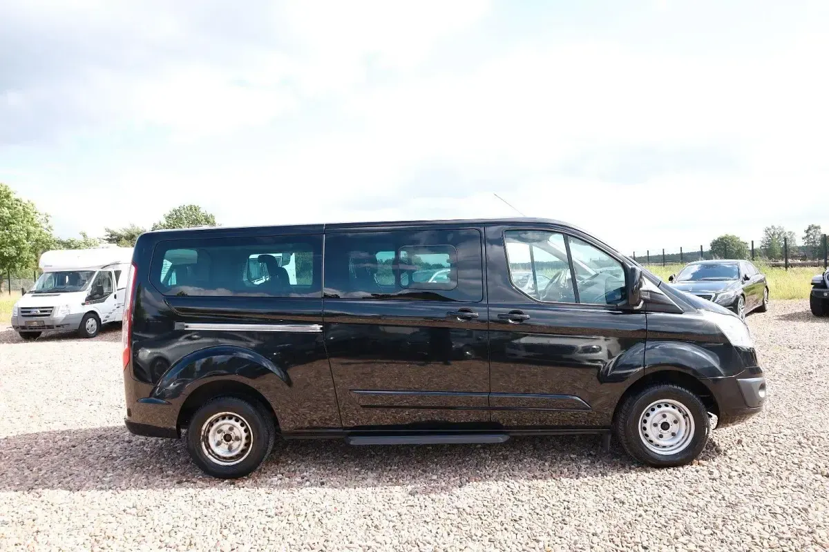 Gebraucht Ford Tourneo 155 PS (114 kW) 2013 Van / Kleinbus