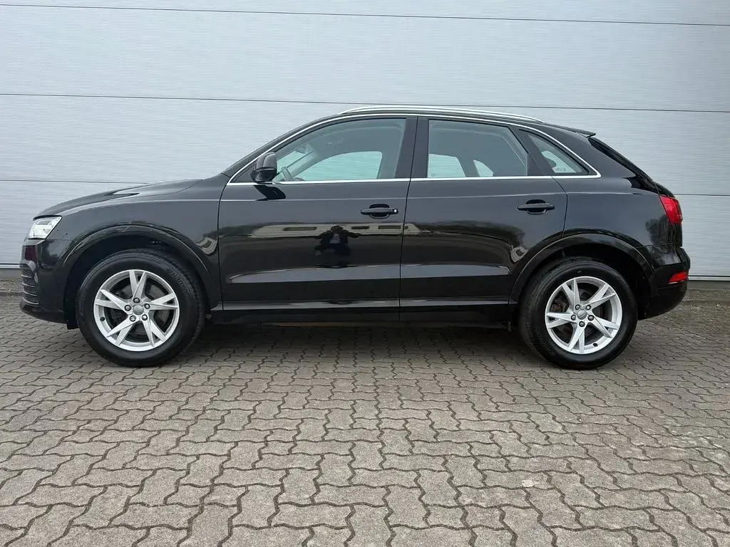 Gebraucht Audi Q3 Sport 179 PS (131 kW) 2018 Schwarz SUV