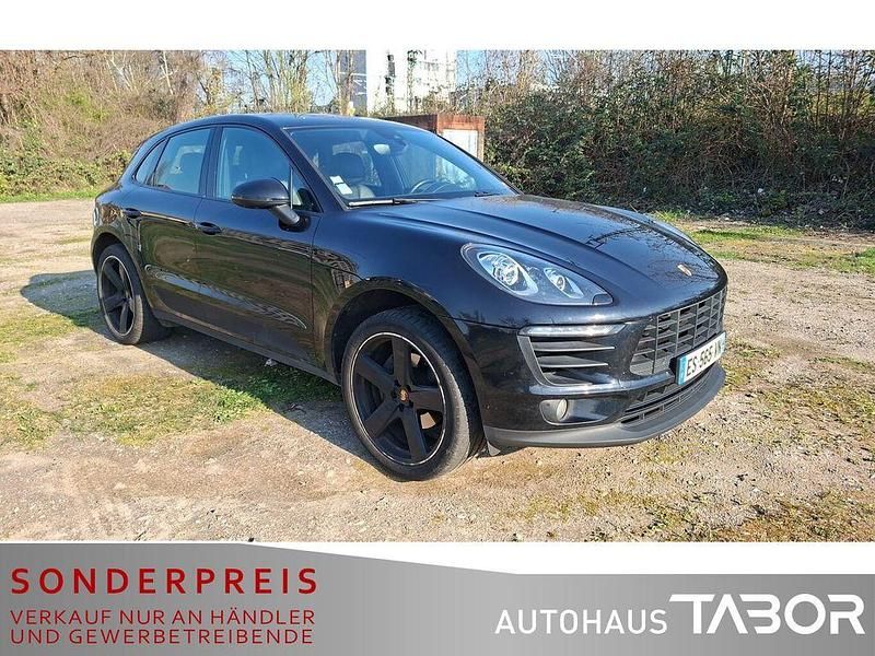Gebraucht Porsche Macan 252 PS (185 kW) 2017 Tiefschwarzmetallic SUV