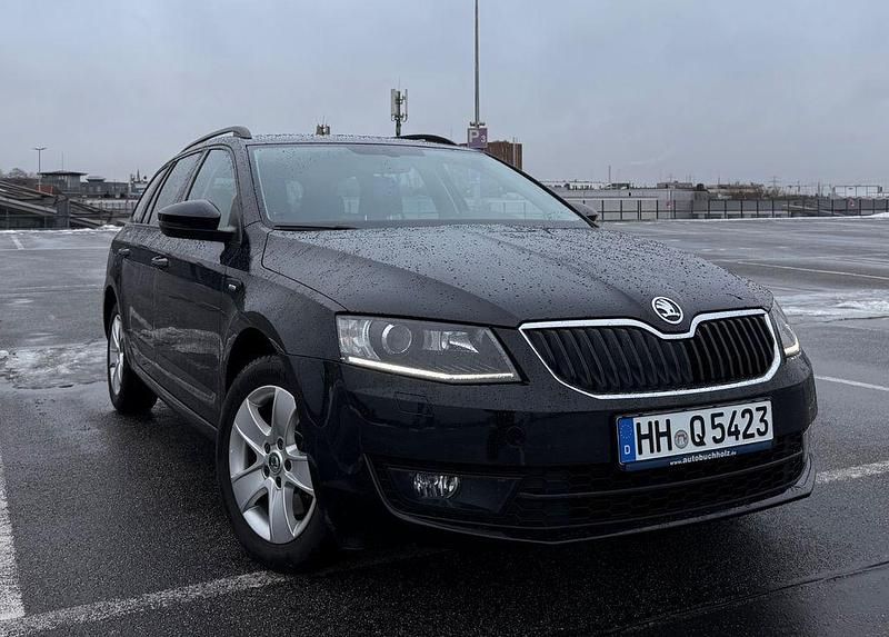 Gebraucht Skoda Octavia Ambition 180 PS (132 kW) 2016 Schwarz Kleinwagen