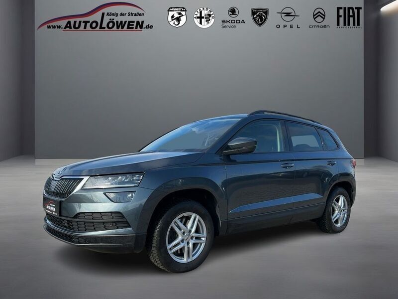 Grau Gebraucht 2021 Skoda Karoq SUV | 24.380 € (Fairer Preis) - Bild 1/4