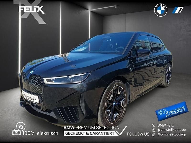 Black sapphire Gebraucht 2023 BMW iX Sport Line SUV | 52.789 € (Etwas zu teuer) - Bild 1/4