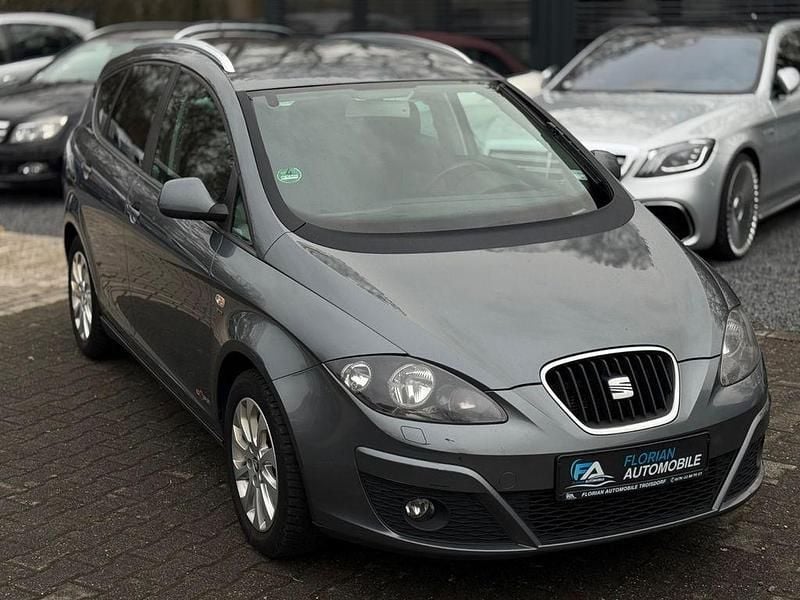 Gebraucht Seat Altea Copa 140 PS (102 kW) 2012 Grau Van / Kleinbus