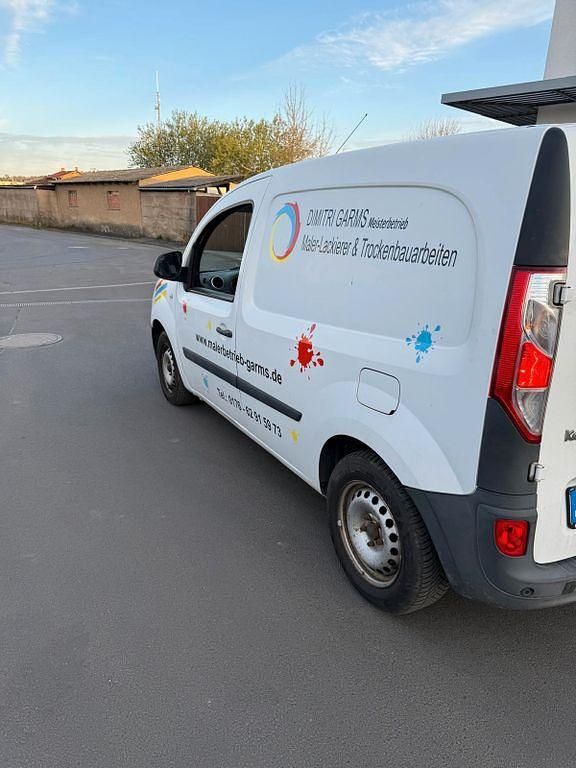 Usado Renault Kangoo Expression 90 HP (66 kW) 2014 Branco Monovolume