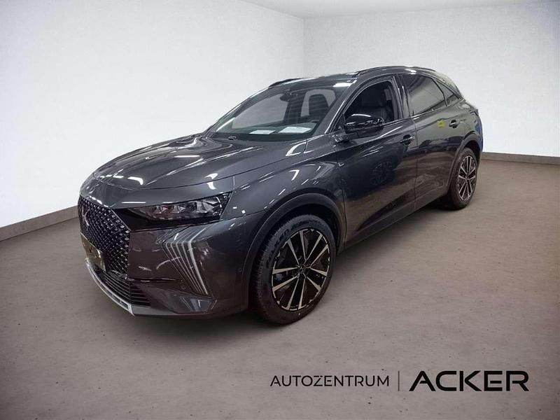 Lackierung titangrau/metallic klarlack (grau) Gebraucht 2025 DS Automobiles DS7 Crossback SUV | 33.880 € (Etwas zu teuer) - Bild 1/2