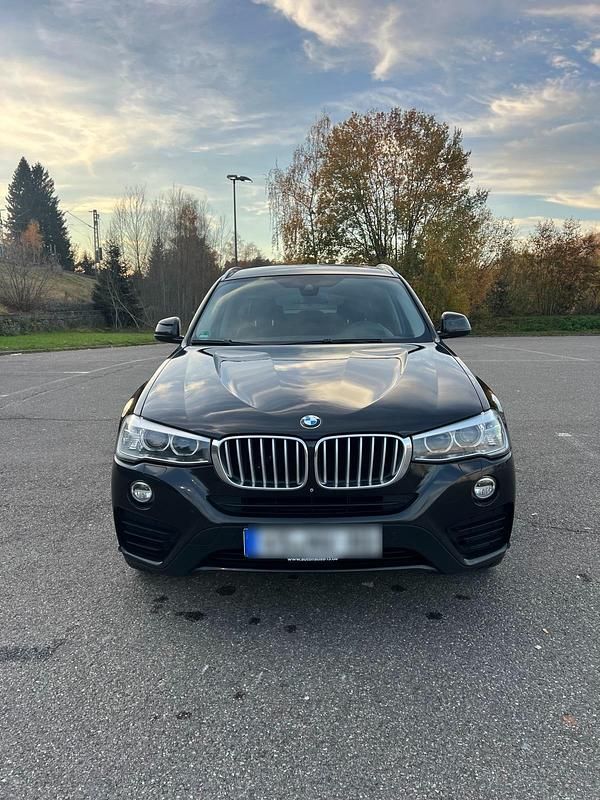 Schwarz Gebraucht 2015 BMW X4 SUV | 17.500 € (Etwas zu teuer) - Bild 1/4