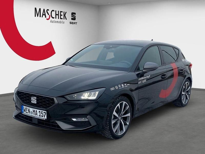 Schwarz Gebraucht 2024 Seat Leon FR Limousine | 28.940 € (Fairer Preis) - Bild 1/4