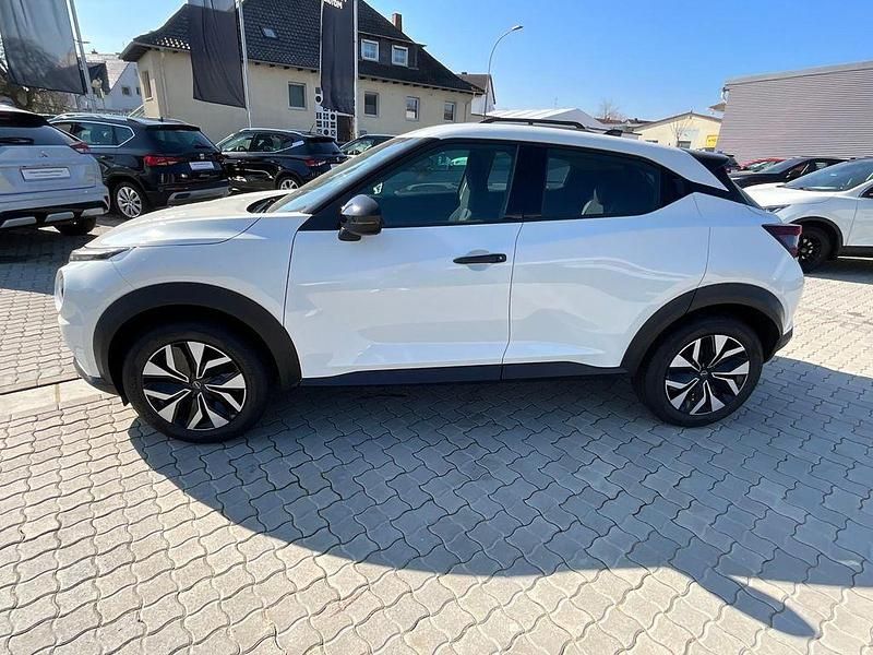 Neu Nissan Juke Acenta 114 PS (83 kW) 2026 Weiß SUV