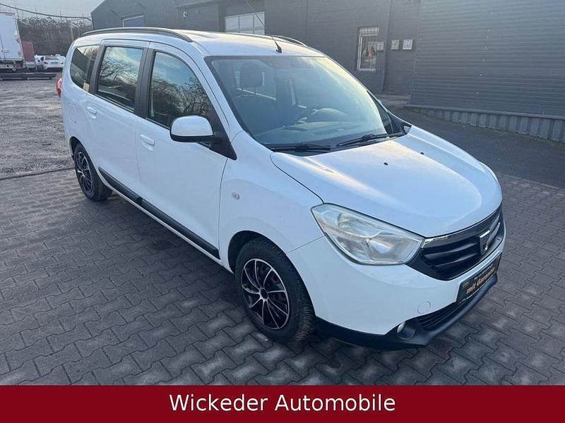 Weiß Gebraucht 2013 Dacia Lodgy Lauréate Van / Kleinbus | 5.990 € (Fairer Preis) - Bild 1/4