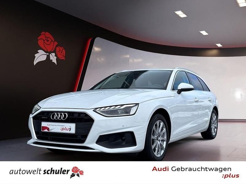 Gebraucht Audi A4 Sport 204 PS (150 kW) 2022 Ibisweiss Kombi
