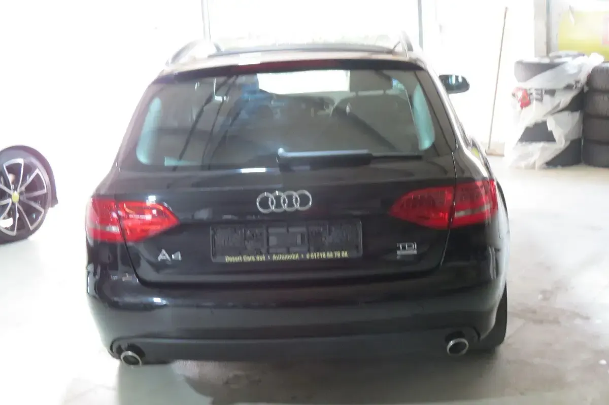 Gebraucht Audi A4 Ambition 239 PS (175 kW) 2011 Schwarz Kombi