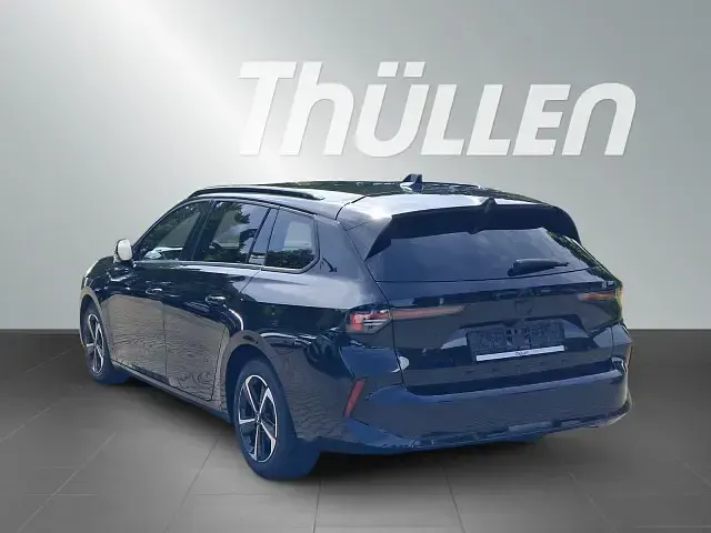 Gebraucht Opel Astra 131 PS (96 kW) 2025 Schwarz Kleinwagen