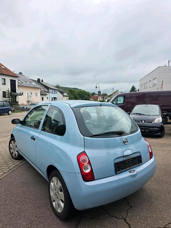 Blau Gebraucht 2005 Nissan Micra Kleinwagen | 1.600 € (Fairer Preis) - Bild 1/4
