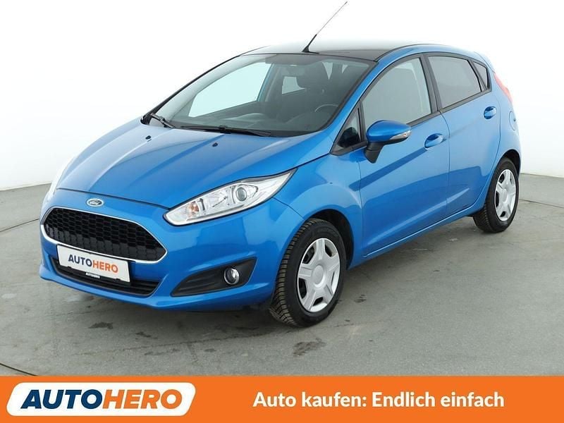 Gebraucht Ford Fiesta Celebration 82 PS (60 kW) 2016 Blau Kleinwagen