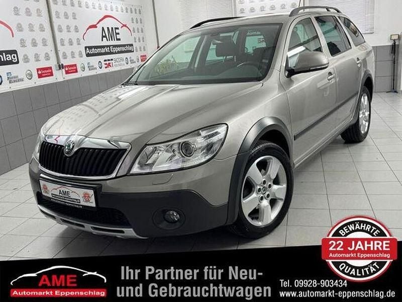 Gebraucht Skoda Octavia 140 PS (102 kW) 2012 Beige Kombi