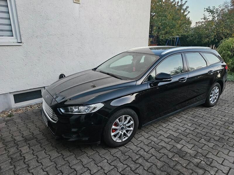 Schwarz Gebraucht 2017 Ford Mondeo Kombi | 9.800 € (Guter Preis) - Bild 1/4