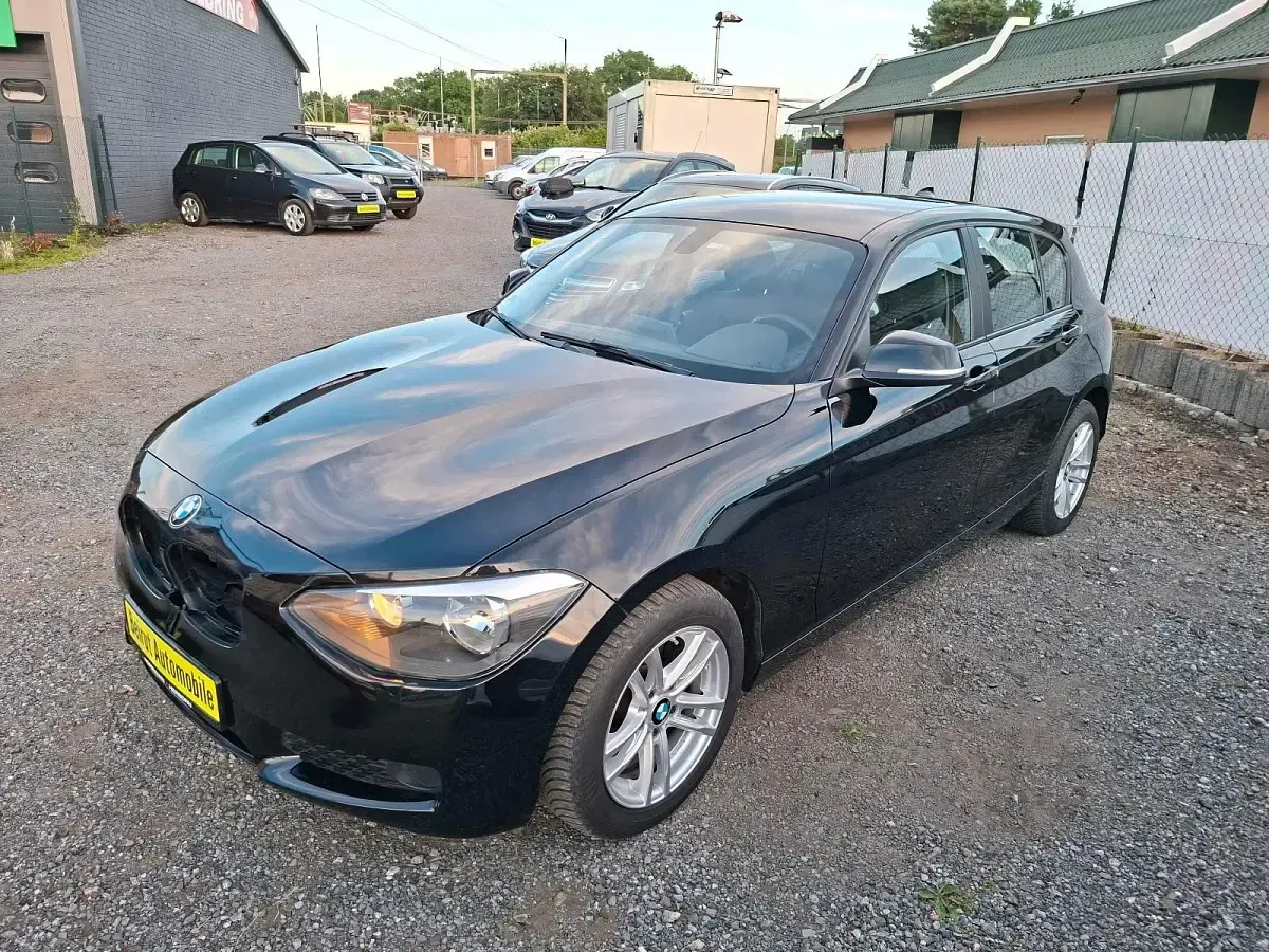 Gebraucht BMW 114 102 PS (75 kW) 2014 Schwarz Kleinwagen